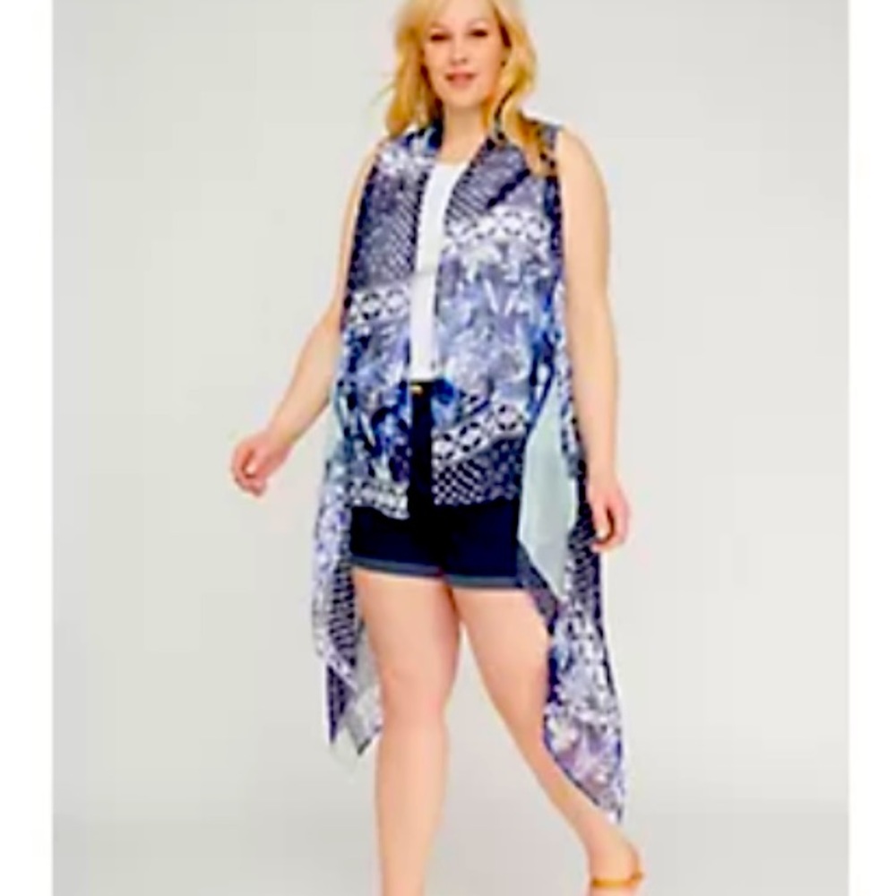 NWT Lane Bryant Print Mix Chiffon Vest.